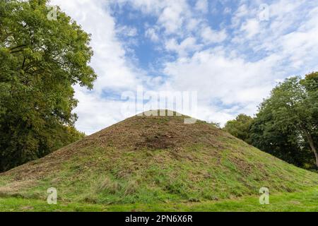 Bartlow Hills le 12th octobre 2022. Bartlow Hills est un cimetière tumuli romain de Bartlow, Cambridgeshire, en Angleterre. Crédit : nouvelles SMP Banque D'Images