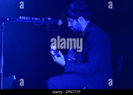 Padoue, Italie. 16th avril 2023. Alessandro Guercini au cours de Fast Animals et Slow Kids -Concerto in Quattro Atti per Piccola Orchestra Da Camera, concert de musique à Padoue, Italie, 16 avril 2023 crédit: Agence de photo indépendante/Alamy Live News Banque D'Images