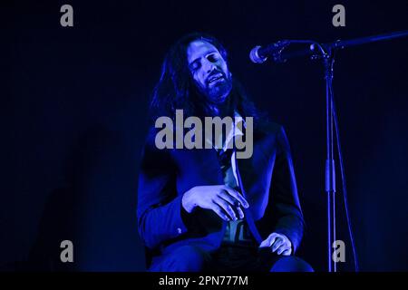 Padoue, Italie. 16th avril 2023. Aimone Romizi au cours de Fast Animals et Slow Kids -Concerto in Quattro Atti per Piccola Orchestra Da Camera, concert de musique à Padoue, Italie, 16 avril 2023 crédit: Agence de photo indépendante/Alamy Live News Banque D'Images