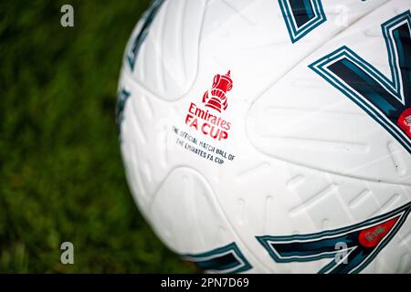 Mitre Pro Delta FA Cup ball Banque D'Images