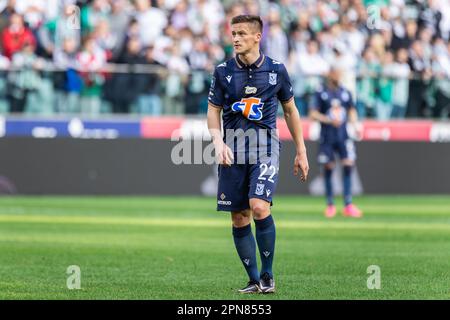 Varsovie, Pologne. 16th avril 2023. Radoslaw Murawski de Lech vu lors du match polonais de la Ligue PKO Ekstraklasa entre Legia Warszawa et Lech Poznan au Maréchal Jozef Pilsudski Legia Warsaw Municipal Stadium. Score final; Legia Warszawa 2:2 Lech Poznan. Crédit : SOPA Images Limited/Alamy Live News Banque D'Images