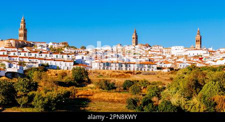 Vue panoramique sur la ville de Jerez de los Caballeros. Jerez de los Caballeros, Badajoz, Extremadura, Espagne, Europe Banque D'Images