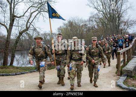 2023, avril 16th. Massachusetts. 10th anniversaire de la Fondation des amis militaires Marathon de Ruck, organisé avec le Boston Marathon Assoc. Banque D'Images