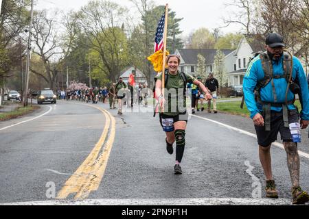 2023, avril 16th. Massachusetts. 10th anniversaire de la Fondation des amis militaires Marathon de Ruck, organisé avec le Boston Marathon Assoc. Banque D'Images