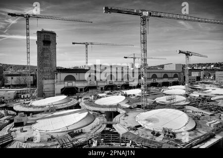 Ancienne tour de la gare Bonatzbau, grues, chantier de construction Open Day 2023, projet de métro Stuttgart 21, gare principale, Stuttgart Banque D'Images