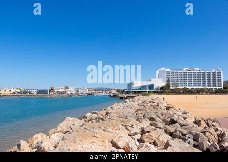 hôtels plage mer et côte à albufeira algarve portugal Banque D'Images