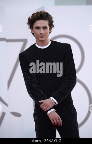 Venise, Italie. 18th avril 2023. Photo du dossier 03 septembre 2021 de Thimotee Chalamet participant à la première Dune dans le cadre du Festival international du film de Venise 78th à Venise, Italie. Sur 17 avril, Entertainment ce soir a rapporté que Kylie Jenner et Timothée Chalamet dataient, comme, pour vrai. Une source a confirmé les rumeurs à et, révélant que le couple de caractères génériques est actuellement « garder les choses à l'ambiance décontractée » pour l'instant. Photo d'Aurore Marechal/ABACAPRESS.COM crédit: Abaca Press/Alay Live News Banque D'Images