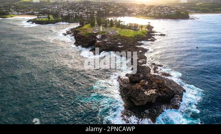 Prises de vue par drone en Australie dans l'État de Nouvelle-Galles du Sud à Kiama Blowhole et Lighthouse Banque D'Images