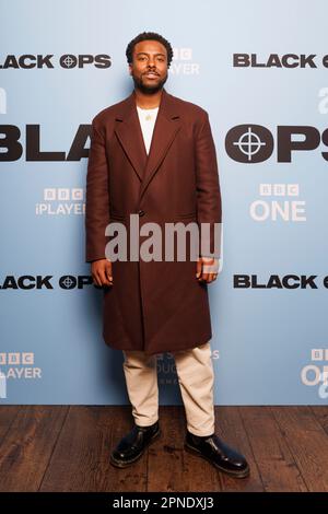 Lancement de la presse pour BLACK OPS, nouvelle série de comédie sur BBC One et BBC iPlayer produite par BBC Studios Comedy. Akemnji Ndifornyen au lancement. Banque D'Images