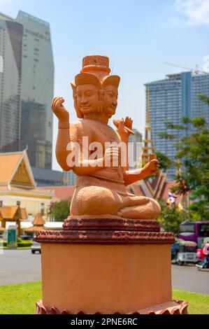 La statue de Samdech Choun Nath, Phnom Penh, Cambodge Banque D'Images