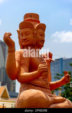 La statue de Samdech Choun Nath, Phnom Penh, Cambodge Banque D'Images