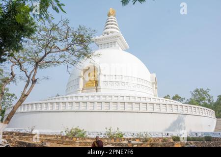 Vishwa Shanti Stupa | Pagode de la paix à Rajgir, Inde Banque D'Images