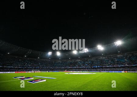 Naples, Italie. 18th avril 2023. Ballon de match lors du quart de finale de l'UEFA Champions League deuxième match de match entre SSC Napoli et AC Milan le 18 avril 2023 au stade Diego Armando Maradona à Naples, en Italie. Photo Tiziano Ballabio crédit: Live Media Publishing Group/Alay Live News Banque D'Images