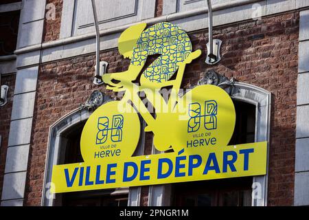 Herve, Belgique. 19th avril 2023. L'illustration montre le début de l'édition 86th de la course masculine 'la Fleche Wallonne', une course cycliste d'une journée (Waalse Pijl - flèche wallonne), 194, à 2 km de Herve à Huy, mercredi 19 avril 2023. BELGA PHOTO DAVID PINTENS crédit: Belga News Agency/Alay Live News Banque D'Images