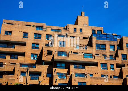 1980s architecture du quai de libre-échange à Wapping, Londres, Royaume-Uni Banque D'Images