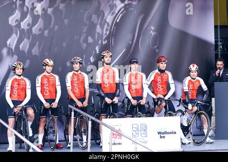 Herve, Belgique. 19th avril 2023. Cofidis riders photographiés au début de l'édition 86th de la course masculine 'la Fleche Wallonne', une course cycliste d'une journée (Waalse Pijl - flèche wallonne), 194, à 2 km de Herve à Huy, mercredi 19 avril 2023. BELGA PHOTO DAVID PINTENS crédit: Belga News Agency/Alay Live News Banque D'Images