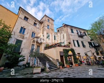 Le Finalborgo ligurie village médiéval Italie Banque D'Images