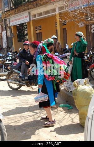 Marché hebdomadaire de Dong Van. Ha Giang, Vietnam Banque D'Images