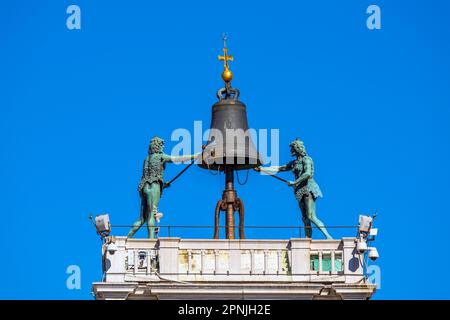 Clocktower de St Marc (Torre dell'Orologio), Venise, Vénétie, Italie Banque D'Images