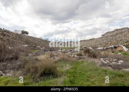 Le stade d'Aphrodisias, en Turquie, est une structure remarquable et bien préservée qui remonte à l'époque romaine. Avec une capacité de 30 000 p Banque D'Images