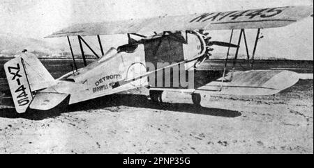 Offre spéciale Hess Bluebird pour la course Dole Air. Photo de l'Air 15 décembre, 1927 Banque D'Images