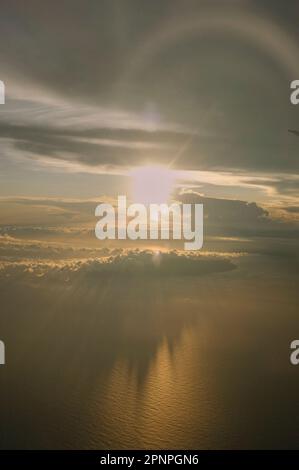 Lever du soleil dans le ciel Banque D'Images