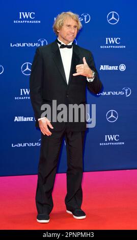 PHOTO D'ARCHIVE: Robbie NAISH fête ses 60 ans sur 23 avril 2023, Robby NAISH (Etats-Unis, planche à voile) arrivée des invités sur le tapis rouge pour la cérémonie des Laureus World Sports Awards 2016 à Berlin, Allemagne, le 04/18/2016. Â Banque D'Images