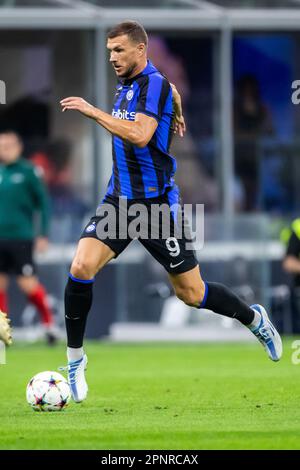 Milan, Italie. 07 septembre 2022. Ligue des champions de l'UEFA 2022-23. Inter VS Bayern Munchen 0-2. Edin Dzeko, Inter. Banque D'Images