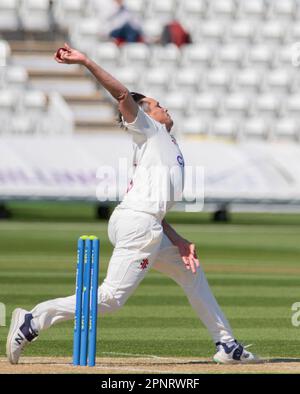 NORTHAMPTON, ANGLETERRE - 20 avril 2023 : Chris Tremain du Northamptonshire jour 1 du LV= Championnat du comté d'assurance match entre le Northamptonshire et le Hampshire au terrain du comté de Northampton, Angleterre. Banque D'Images