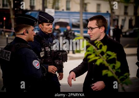 Gerard Cambon / le Pictorium - protestation contre la loi sur les pensions 20 2023 avril - 20/4/2023 - France / Paris / Paris - manifestation en faveur du MEDEF pour protester contre la réforme des pensions le 20 avril 2023 Banque D'Images