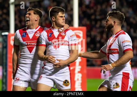 Jon Bennison #5 de St Helens célèbre son essai lors du match de la Super League de Betfred St Helens vs Warrington Wolves au stade totalement Wicked, St Helens, Royaume-Uni, 20th avril 2023 (photo de Craig Thomas/News Images) à, le 4/20/2023. (Photo de Craig Thomas/News Images/Sipa USA) crédit: SIPA USA/Alay Live News Banque D'Images