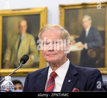 Washington, États-Unis d'Amérique. 19th avril 2023. Washington, États-Unis d'Amérique. 19 avril 2023. Bill Nelson, administrateur de la NASA, témoigne devant le sous-comité de la Chambre des représentants sur la justice commerciale et les organismes connexes au cours des audiences budgétaires de l'exercice 2024 à l'immeuble Rayburn House, à 19 avril 2023, à Washington, DC crédit: Bill Ingalls/NASA/Alay Live News Banque D'Images