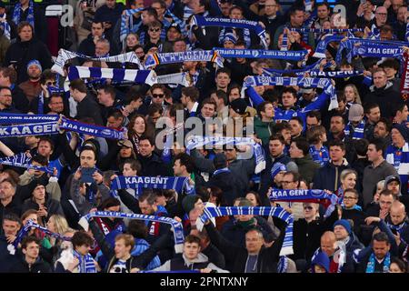 Londres, Royaume-Uni. 20th avril 2023. Europa Conference League football, quart final deuxième jambe, West Ham United contre KAA Gent; fans de KAA Gent crédit: Action plus Sports/Alay Live News Banque D'Images