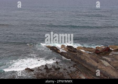 Baie près du village de pêcheurs d'El Golfo sur Lanzarote Banque D'Images