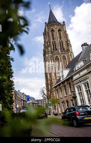 GORINCHEM - la Grande Tour de Gorinchem. L'arrivée nationale de Sinterklaas aura lieu cette année dans cette ville fortifiée de la Hollande du Sud. ANP ROB ENGELAR pays-bas sortie - belgique sortie Banque D'Images