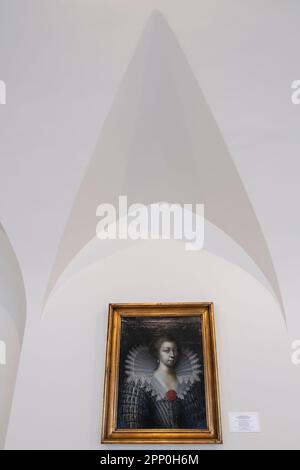 Intérieur du Musée National d'Art de Bucarest situé dans l'ancien Palais Royal de Bucarest, Roumanie. Galerie d'art européen Banque D'Images