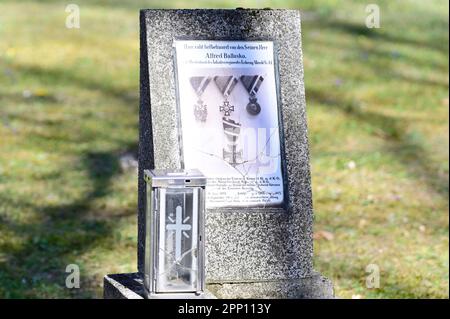 Vienne, Autriche. Cimetière central de Vienne. Tombes de soldats tombés de la première Guerre mondiale Banque D'Images