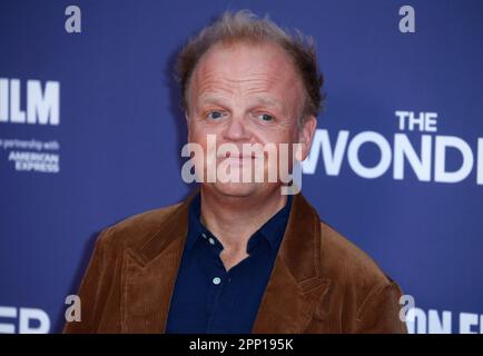 Londres, Royaume-Uni. 07th octobre 2022. Toby Jones participe à la première britannique « The Wonder » lors du BFI London film Festival 66th au Royal Festival Hall de Londres. (Photo de Fred Duval/SOPA Images/Sipa USA) crédit: SIPA USA/Alay Live News Banque D'Images