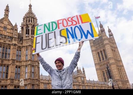 Londres, Royaume-Uni. 21st avril 2023. Extinction Rebellion, The Big One, Parlement Londres Royaume-Uni image garyroberts/worldwidefeatures.com crédit: GaryRobertschography/Alay Live News Banque D'Images