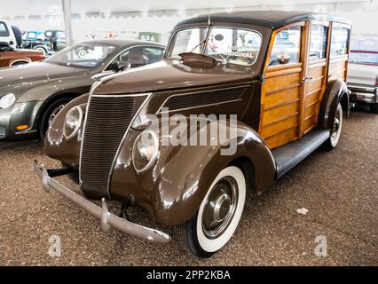 Ford modèle 78 Woody Berline 1937 Banque D'Images