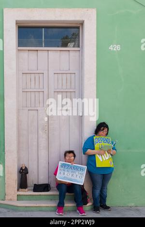 Activistes pro-vie dans le centre de Merida, Mexique Banque D'Images