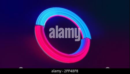 Abstrait boucle beau volumineuse multicolore lumineux rose-violet anneau de torsion fait de métal et de lignes sur un fond sombre. Banque D'Images
