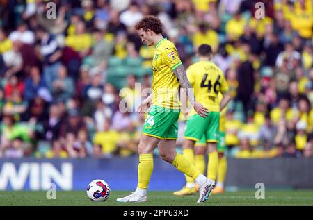 Josh Sargent, de Norwich City, réagit après avoir concéder un deuxième but lors du match du championnat Sky Bet à Carrow Road, Norwich. Date de la photo: Samedi 22 avril 2023. Banque D'Images