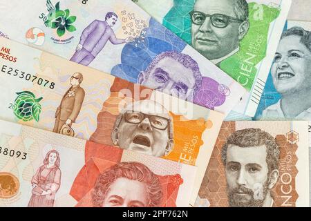 Colombie argent, tous les billets, gros plan, vue de dessus, pesos colombiens, concept commercial et financier Banque D'Images