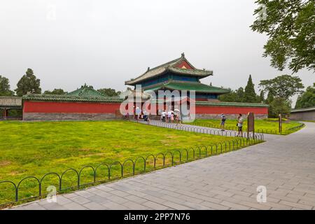 Pékin, Chine - 07 août 2018 : Pavillon du sacrifice des animaux du Nord au Temple du ciel. Banque D'Images