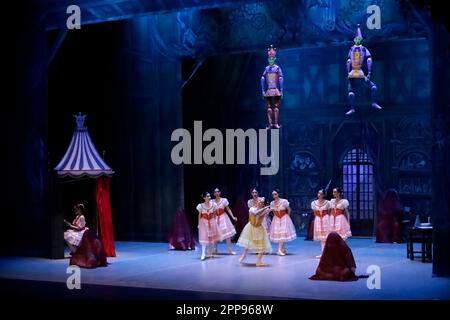 Mexico, Mexique. 20th avril 2023. La Compagnie nationale de danse du Mexique présente le classique Coppelia, au Palais des Beaux-Arts de Mexico. Sur 20 avril 2023 à Mexico, Mexique (Credit image: © Luis Barron/eyepix via ZUMA Press Wire) USAGE ÉDITORIAL SEULEMENT! Non destiné À un usage commercial ! Banque D'Images