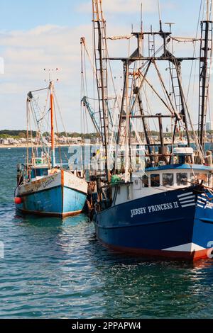 Bateaux de pêche dans le port près du parc national Acadia, Maine, États-Unis d'Amérique Banque D'Images