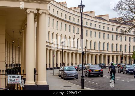 Park Crescent et Portland place Roads, Londres Banque D'Images