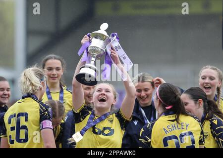 Burton, Royaume-Uni. 23rd avril 2023. Stade Pirelli, Burton, Angleterre, 23 avril 2023 : Oxford United remporte la finale de la coupe de réserve de la Ligue nationale des femmes de la FA contre West Brom au stade Pirelli de Burton, Angleterre sur 23 avril 2023. (Sean Chandler/SPP) crédit: SPP Sport Press photo. /Alamy Live News Banque D'Images