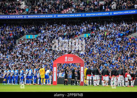 Londres, Royaume-Uni. 23rd avril 2023. Les équipes se disputent pour le début du match semi-final de la coupe Emirates FA Brighton et Hove Albion vs Manchester United au stade Wembley, Londres, Royaume-Uni, 23rd avril 2023 (photo de Conor Molloy/News Images) à Londres, Royaume-Uni, le 4/23/2023. (Photo de Conor Molloy/News Images/Sipa USA) crédit: SIPA USA/Alay Live News Banque D'Images